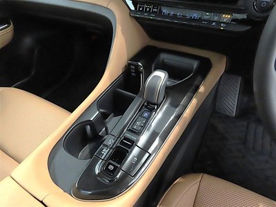 2025 Toyota CROWN SPORT 缩略图 25