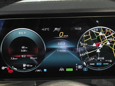 MERCEDES-BENZ E-CLASS - 7