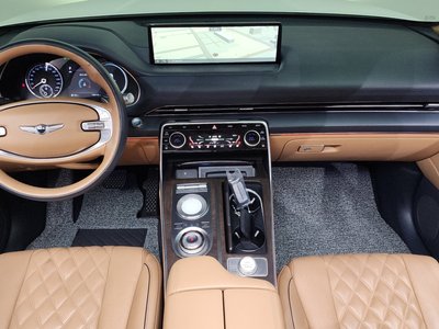 GENESIS GV80 - 5