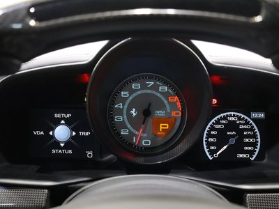 صورة مصغرة 27 لـ 2013 Ferrari 458 ITALIA