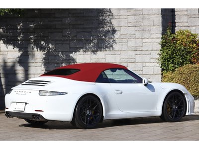 PORSCHE 911 CABRIOLET - 8