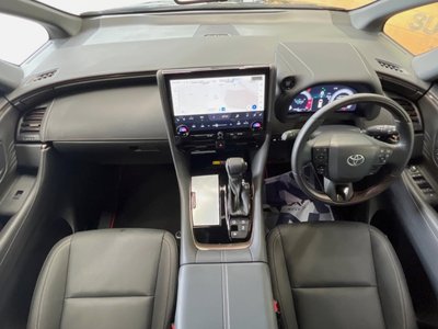 2025 TOYOTA ALPHARD photo 2