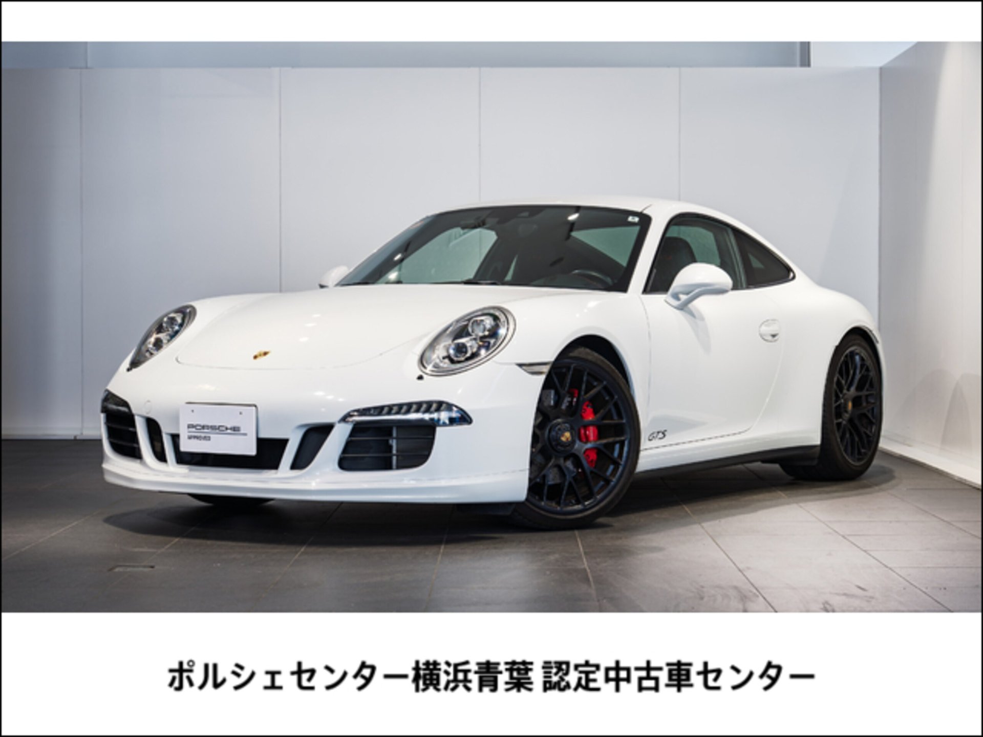 PORSCHE 911 - View 1