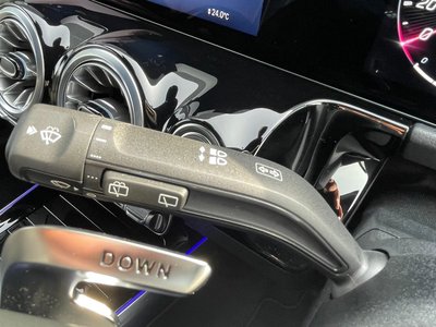 MERCEDES-BENZ GLA AMG - 10