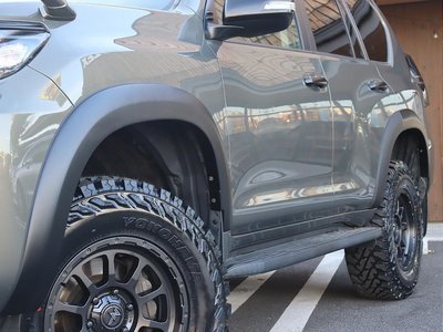 TOYOTA LAND CRUISER PRADO - 7