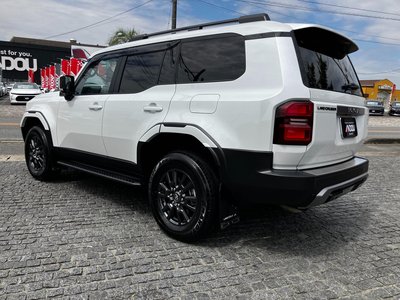 TOYOTA LAND CRUISER 250 - 4