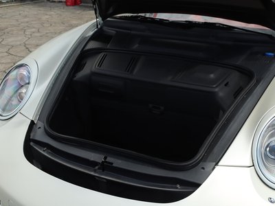 صورة مصغرة 58 لـ 2010 Porsche 911