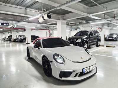 PORSCHE 911 - 1