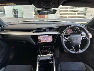 2025 AUDI Q8 SPORTBACK E-TRON photo 4