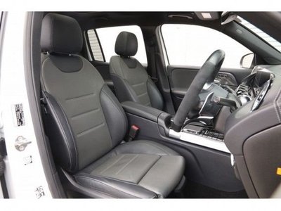 MERCEDES-BENZ GLB AMG - 8