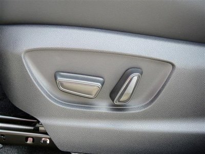 2024 Toyota CROWN SPORT — миниатюра 27