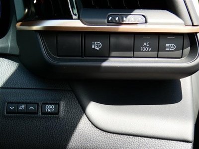 2024 Toyota CROWN SPORT — миниатюра 18