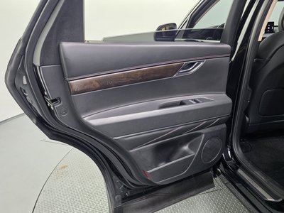 2021 Genesis GV80 thumbnail 15
