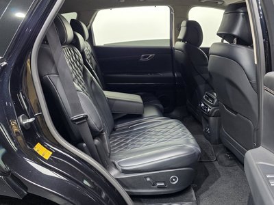 2021 Genesis GV80 thumbnail 18