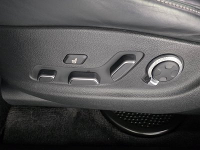 2021 Genesis GV80 thumbnail 33