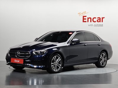 MERCEDES-BENZ E-CLASS - 1