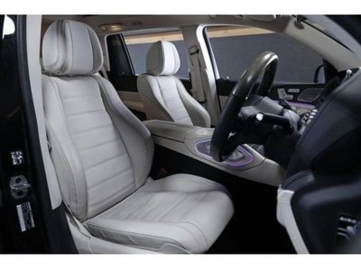 MERCEDES-BENZ GLS - 7