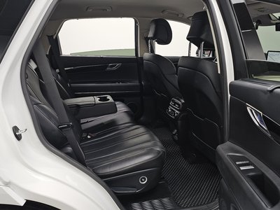 2022 Genesis GV80 thumbnail 16