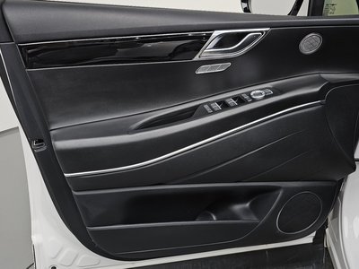 2022 Genesis GV80 thumbnail 14