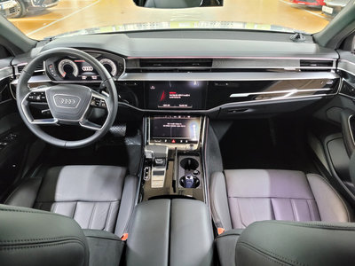 2023 AUDI A8 — фото 4