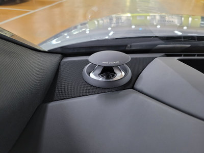 2023 AUDI A8 — миниатюра 16