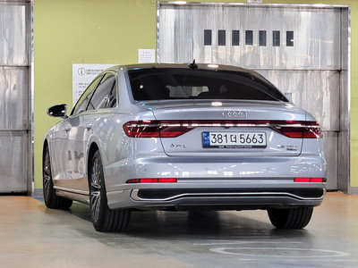 2023 AUDI A8 — фото 6