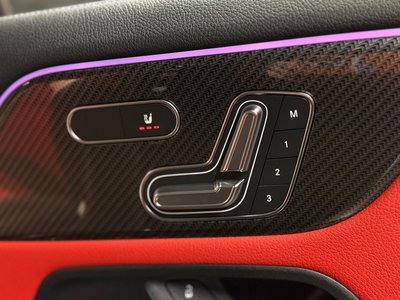 MERCEDES-BENZ GLA - 8