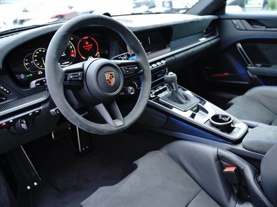 PORSCHE 911 - 4