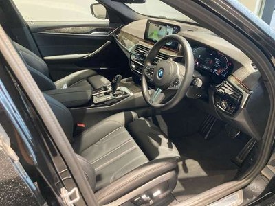 BMW 5 SERIES TOURING - 10