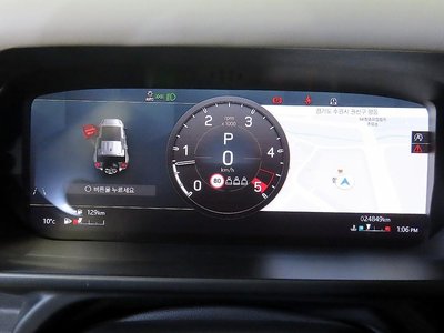 LAND ROVER DEFENDER - 9