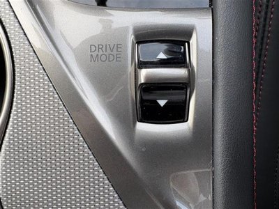 2020 Nissan SKYLINE 照片 12