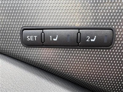 2020 Nissan SKYLINE 照片 11