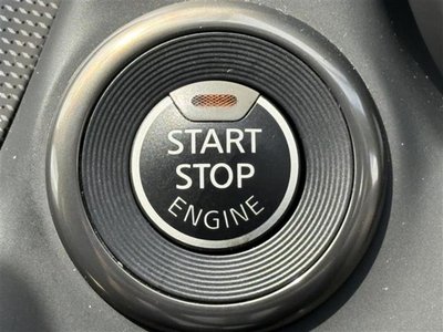 2020 Nissan SKYLINE 照片 8
