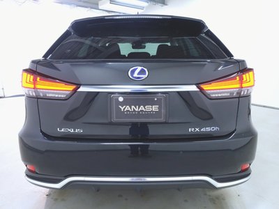 LEXUS RX - 8
