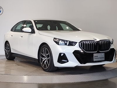 BMW 5 SERIES - 7