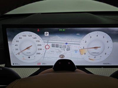 2025 Genesis GV80 thumbnail 11