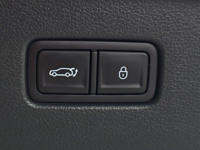 2025 Genesis GV80 thumbnail 25