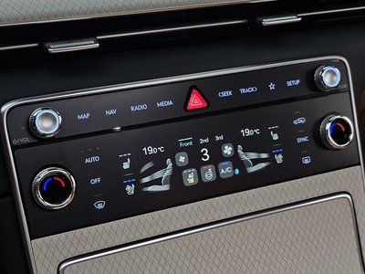 2025 Genesis GV80 thumbnail 29