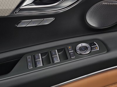2025 Genesis GV80 thumbnail 28