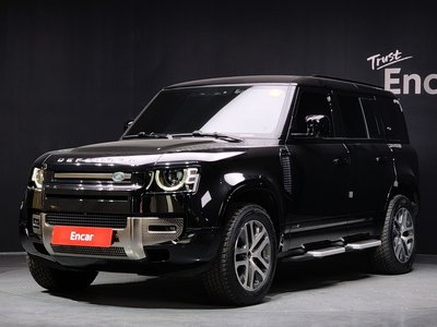 LAND ROVER DEFENDER - 1
