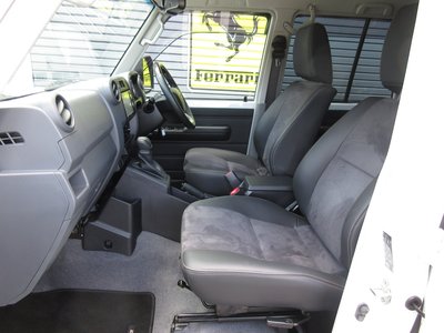 2024 Toyota LAND CRUISER 70 缩略图 17