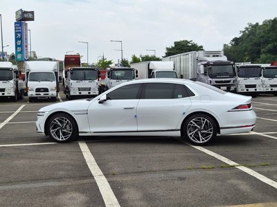 2023 Genesis G90 (RS4) 照片 8