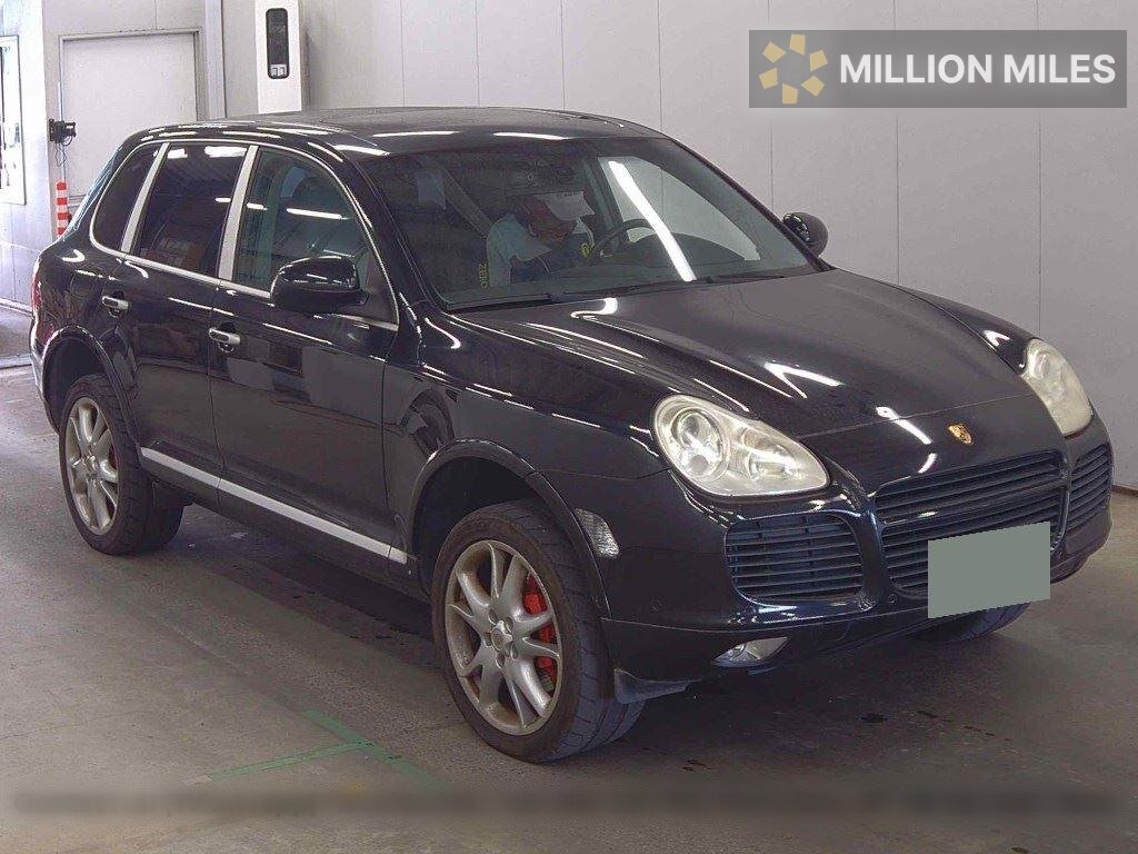 PORSCHE CAYENNE - View 1
