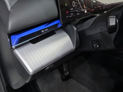 2025 BMW 5 SERIES 缩略图 25