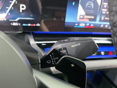 2025 BMW 5 SERIES 缩略图 28