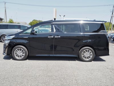 TOYOTA VELLFIRE - 8