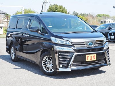 TOYOTA VELLFIRE - 3