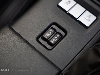 صورة 1 لـ 2025 Toyota GR86