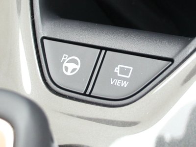 TOYOTA CROWN ESTATE - 8