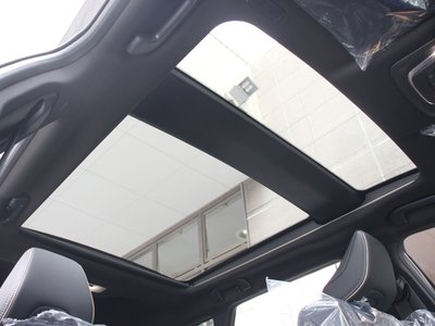 TOYOTA CROWN ESTATE - 5